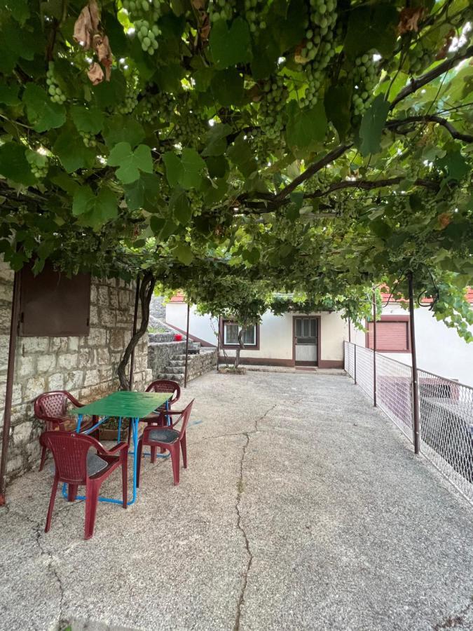 Villa Kuca Za Odmor Nikšić Esterno foto